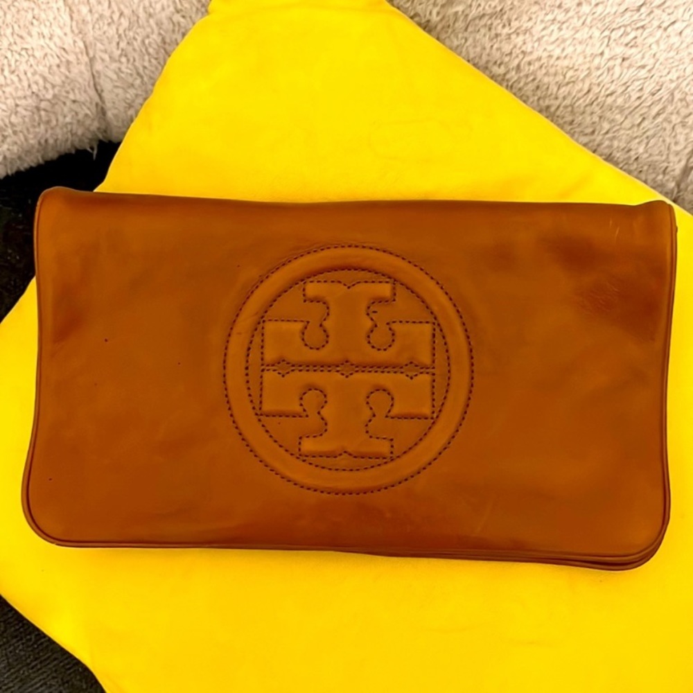 Tory Burch Reva Clutch